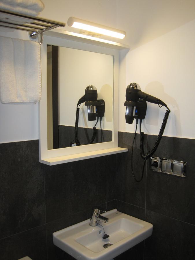 Suites Coruna A Coruna Luaran gambar