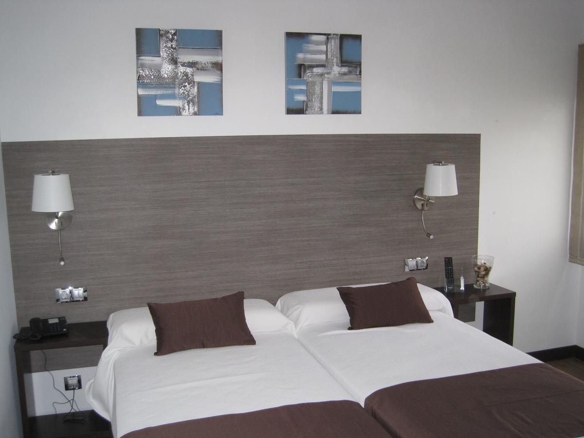 Suites Coruna A Coruna Luaran gambar