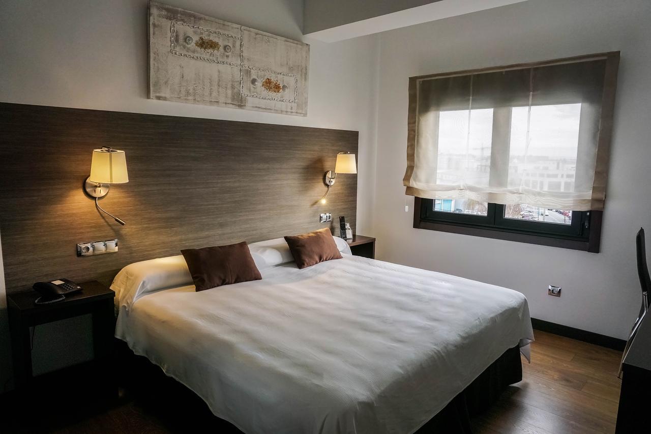Suites Coruna A Coruna Luaran gambar